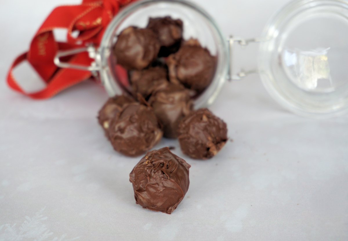Marzipan Truffles Recipe Cuisine Fiend